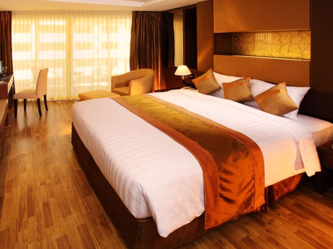 Nova Gold Hotel Pattaya Exterior photo